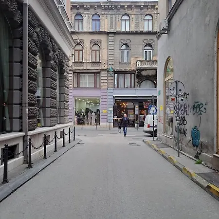 Apartman Em